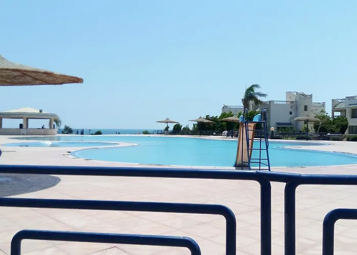 Two-bedroom With Sea View Roof - Orora Village Ain Sukhna
