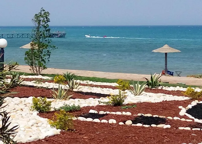Two-bedroom With Sea View Roof - Orora Village Chalet *
